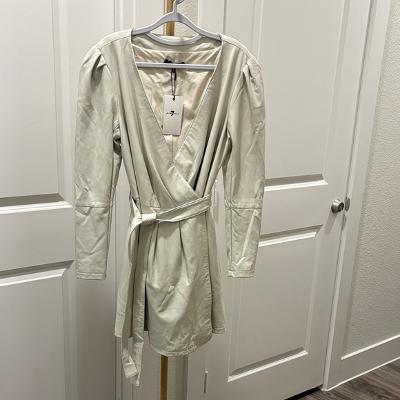 7 For All Mankind Cream Long Sleeve Dress - Picture 1 of 6